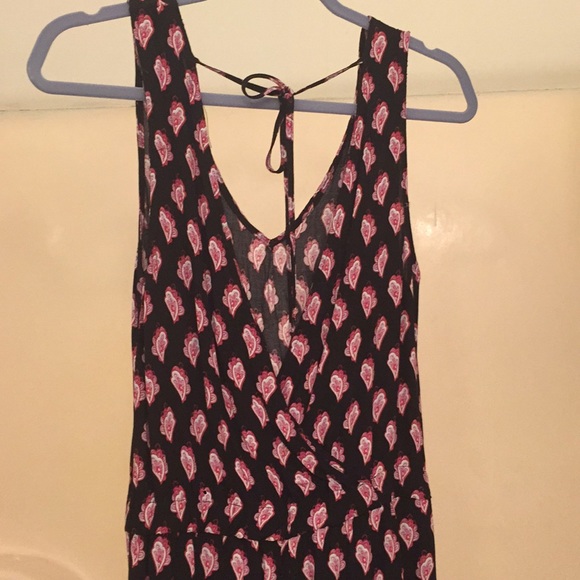 Cute romper! - Picture 4 of 4